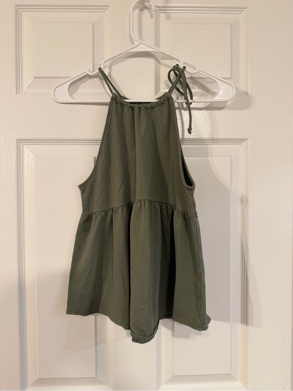 Tie-Shoulder Olive Green Sleeveless Peplum Top small